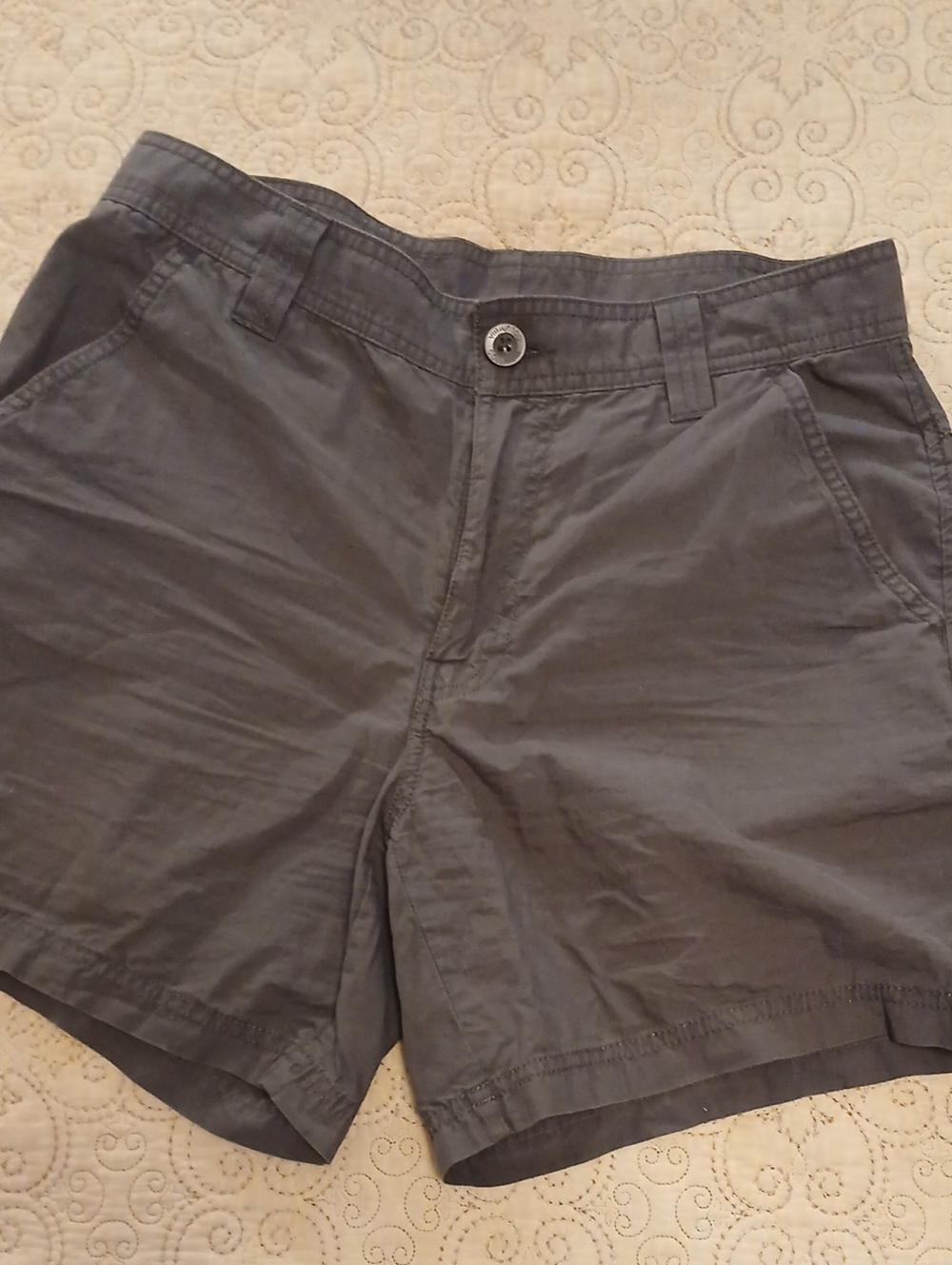 Columbia Women's Charcoal Outdoor Shorts Size 6